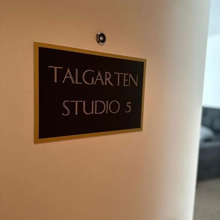 Talgarten Studio 5 Erfurt Bagian luar foto